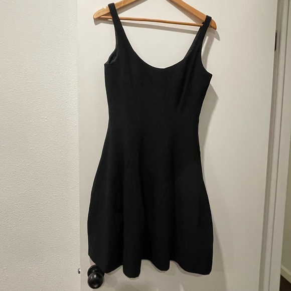 Betsy & Adam Dresses & Skirts - Betsy & Adam Classic Black Mini Dress